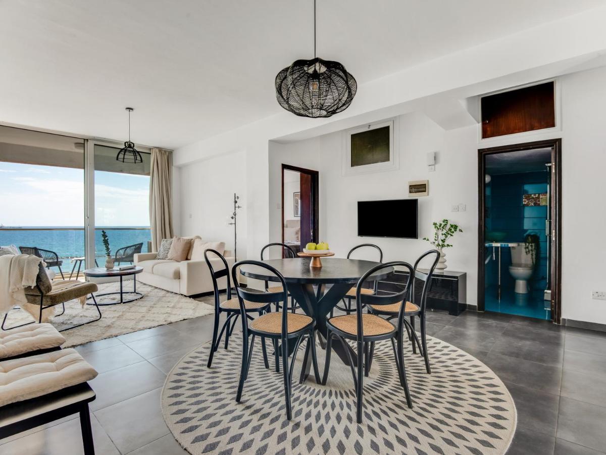 Sanders Kanika Sea Forum - Adorable 2-Bedroom Apartment With Sea View Limassol Eksteriør billede